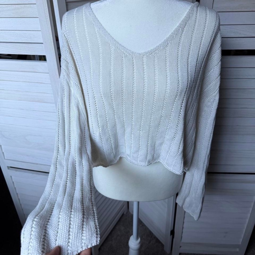 Y2K‎ Zara white ribbed knit cropped sweater with bell sleeves